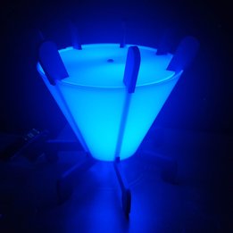 ReVeL - Lampe à poser réversible led rgb allumée Bleu
